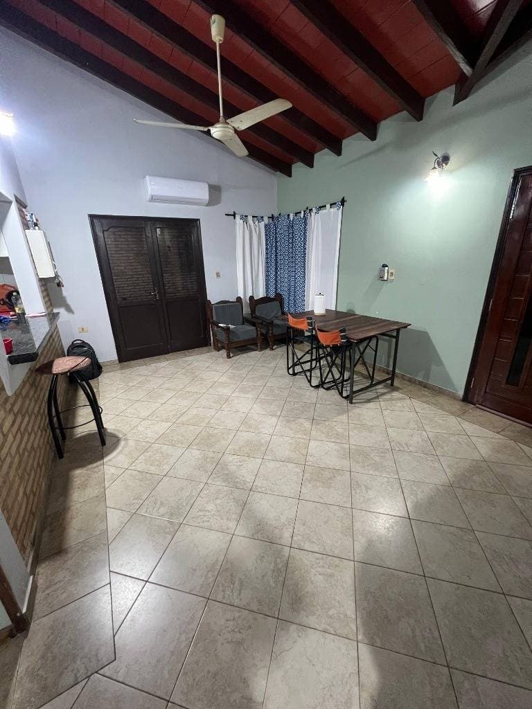 CASA EN VENTA, YPANÉ, CENTRAL – 2