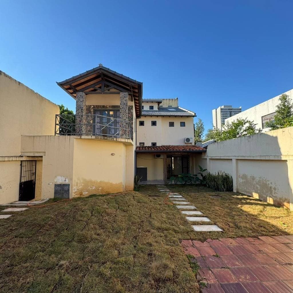 CASA EN ASUNCION BARRIO MARISCAL ESTIGARRIBIA – 3