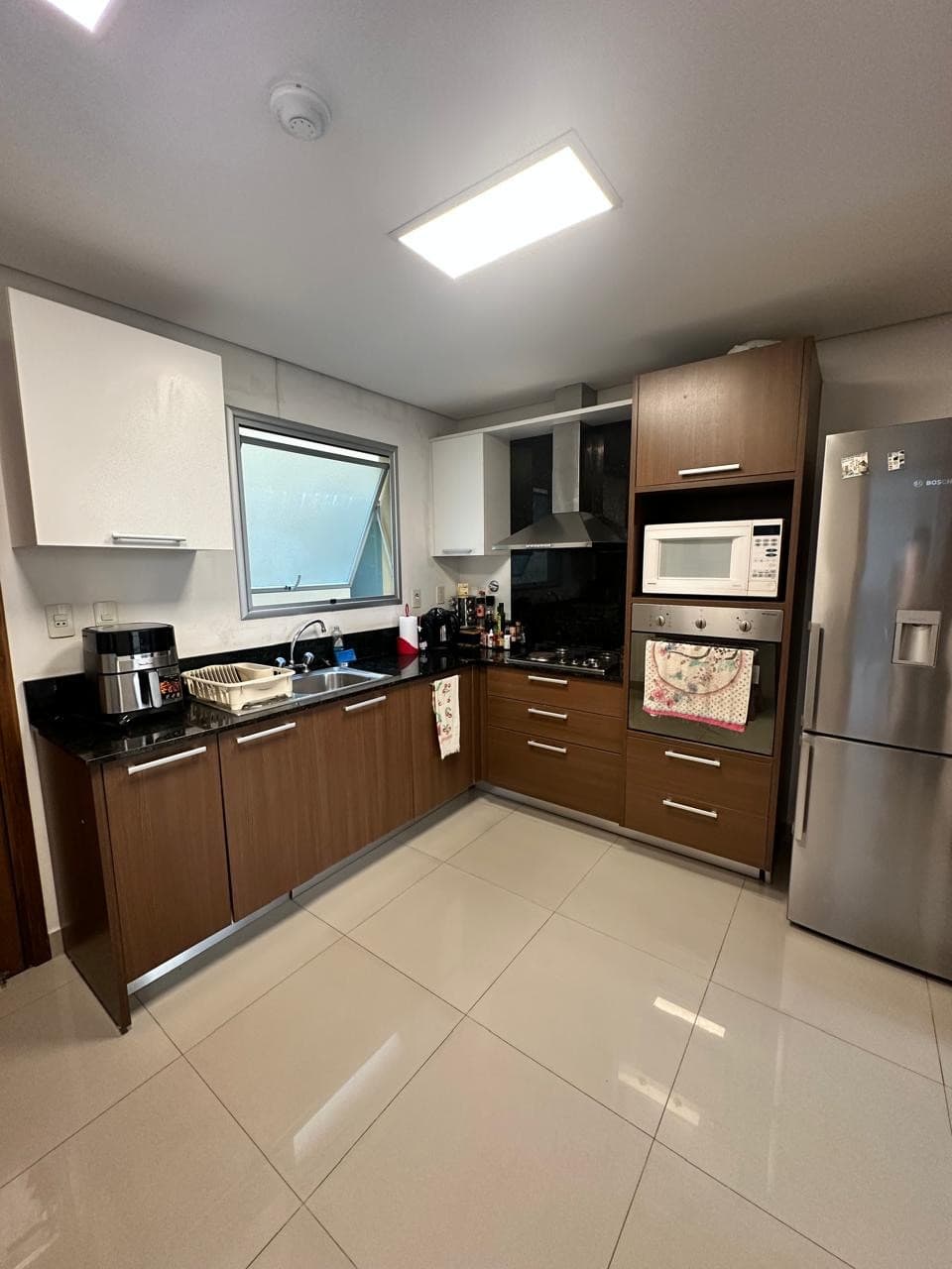 CASA CON VISTA AL LAGO YPACARAI – 2