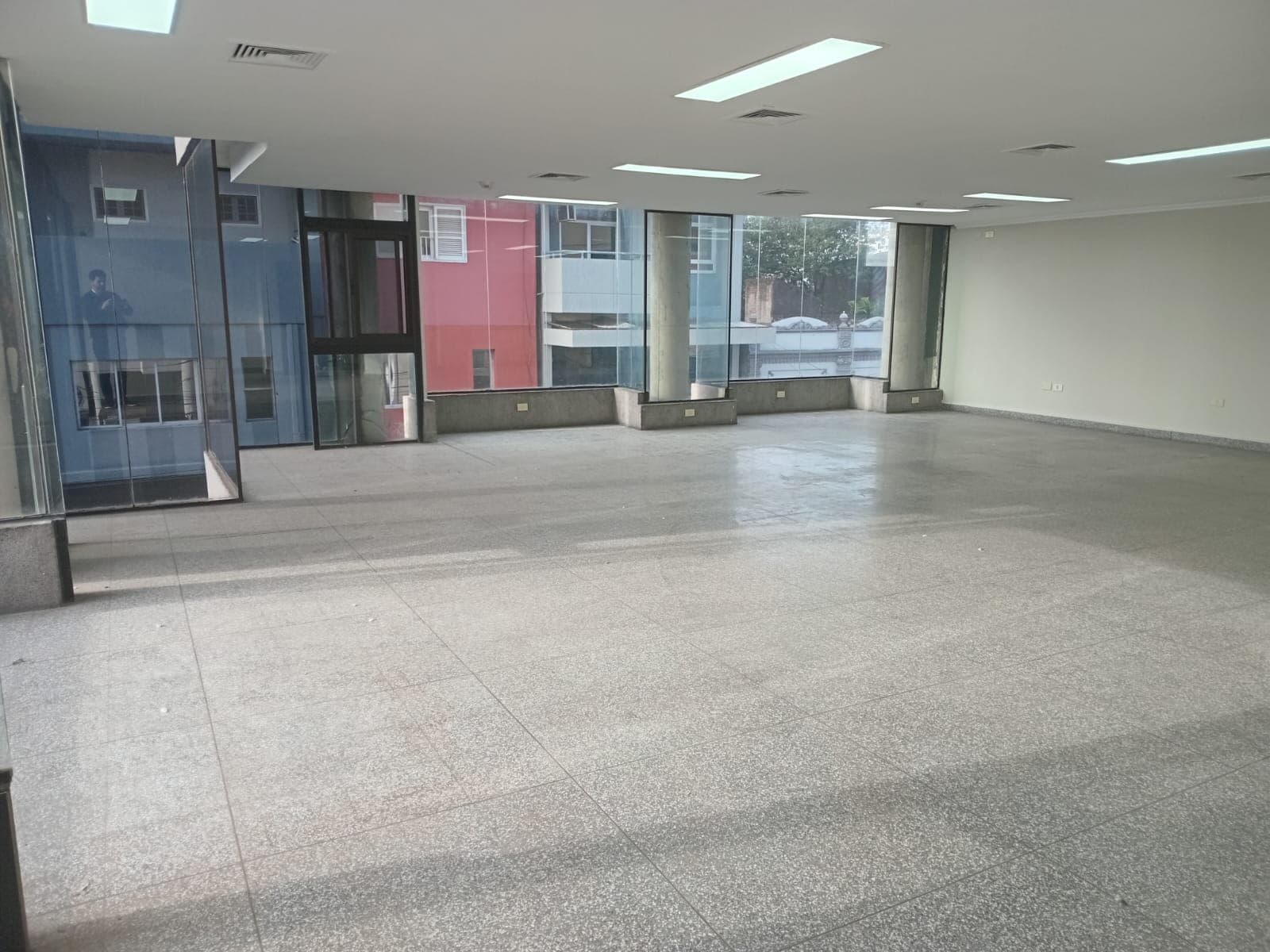 Oficina Corporativa – Centro de Asunción – 3