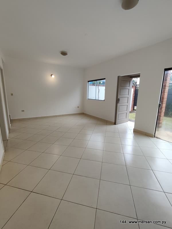 VENDO DUPLEX Z/ HOSP. DE CLINICAS / QUARTIER LAS MARIAS - SAN LORENZO (CÓD. 144) – 3