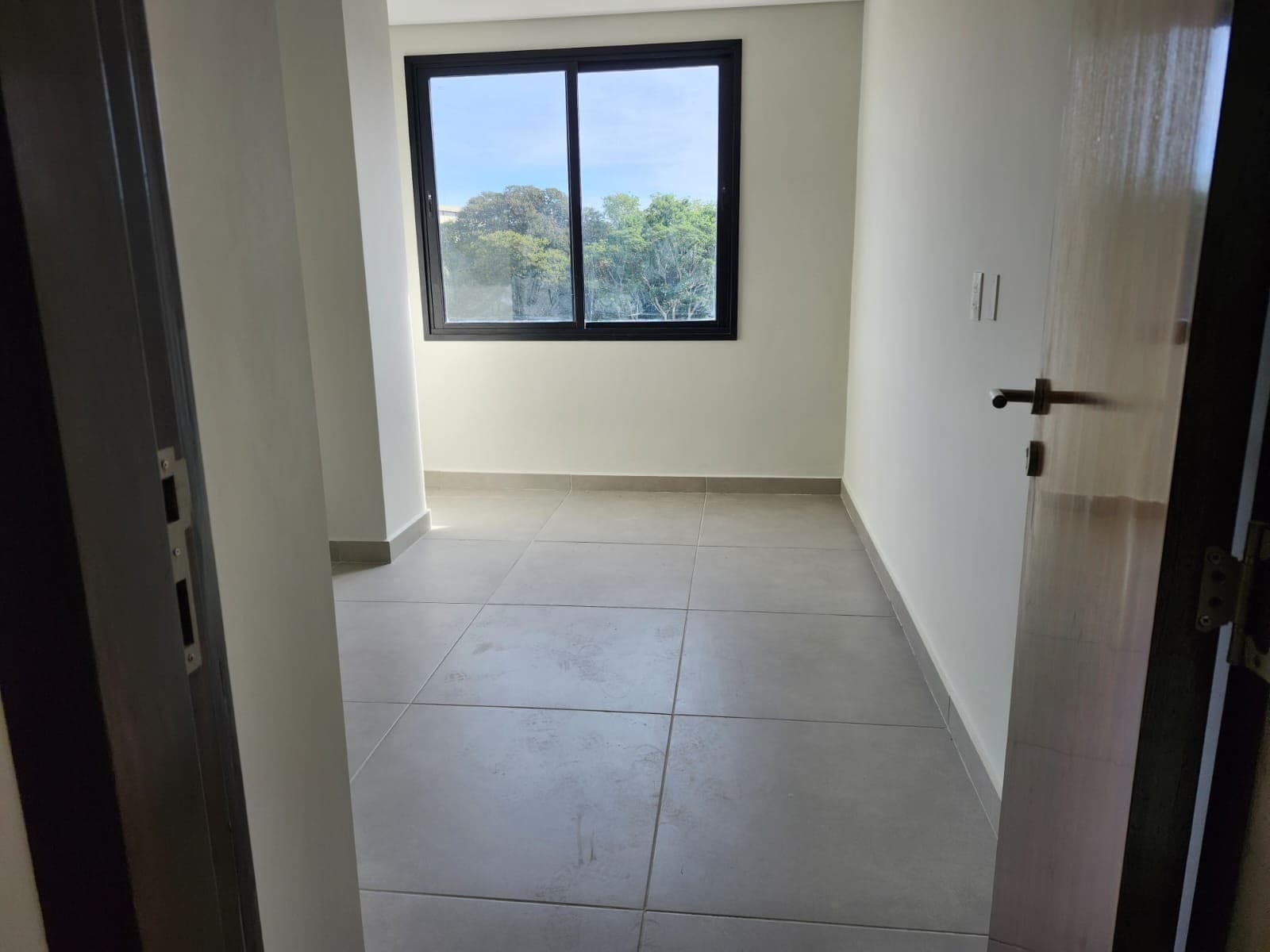 Apartamento sin amueblar de 1 dormitorio en alquiler — Impresionantes vistas Las Mercedes – 2
