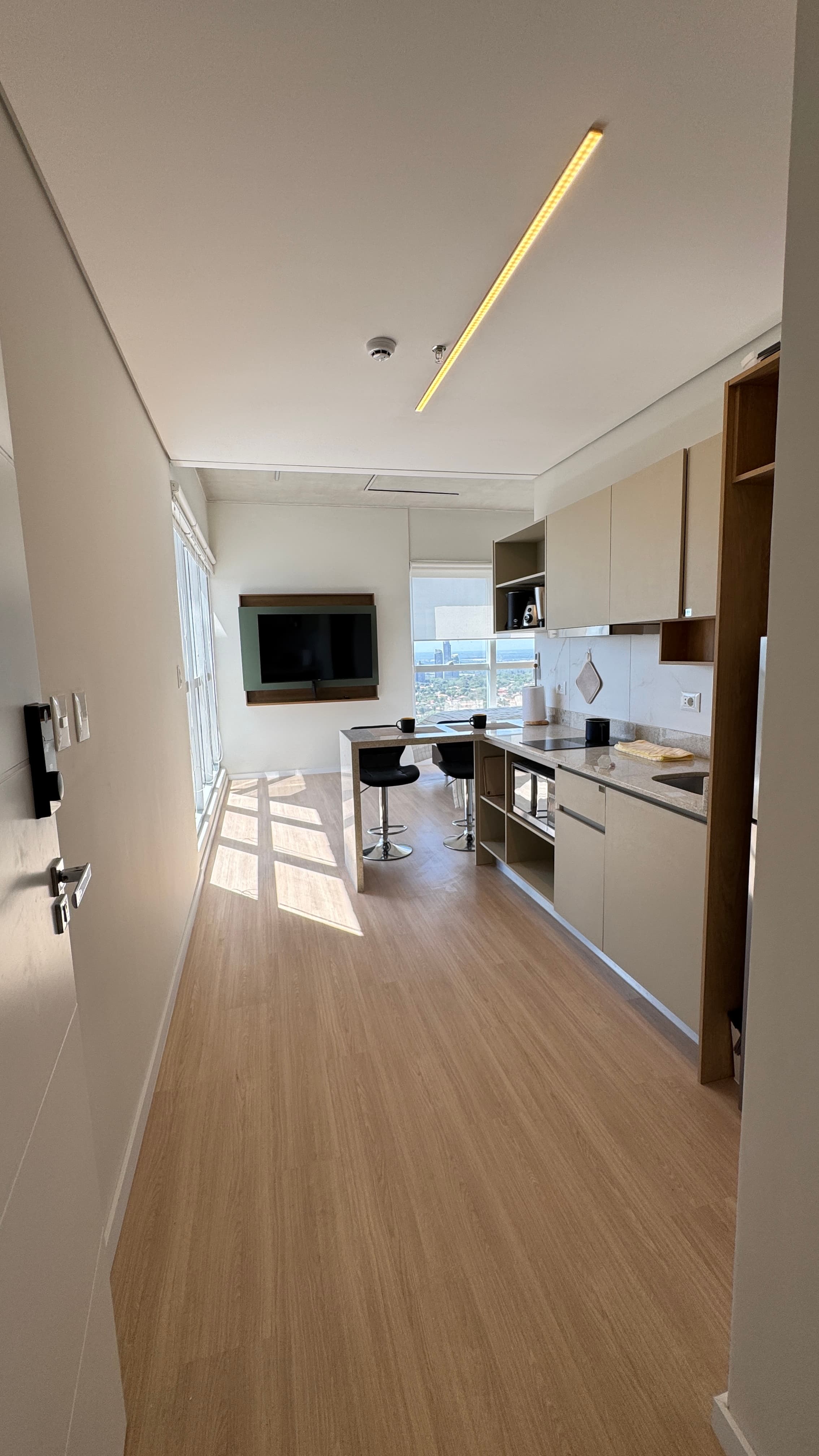 EN VENTA DEPARTAMENTO MONOAMBIENTE EN PETRA TOWER - CON RENTA ACTIVA
