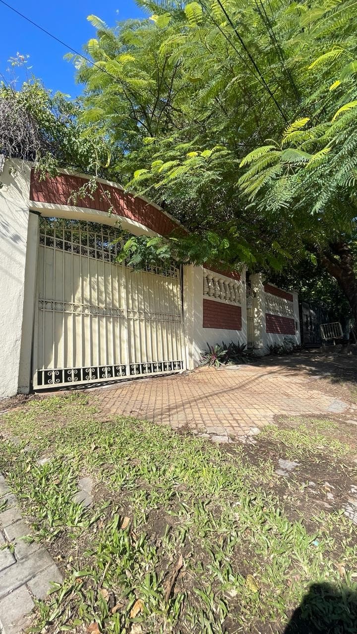 PROPIEDAD EN VENTA | BARRIO SANTÍSIMA TRINIDAD