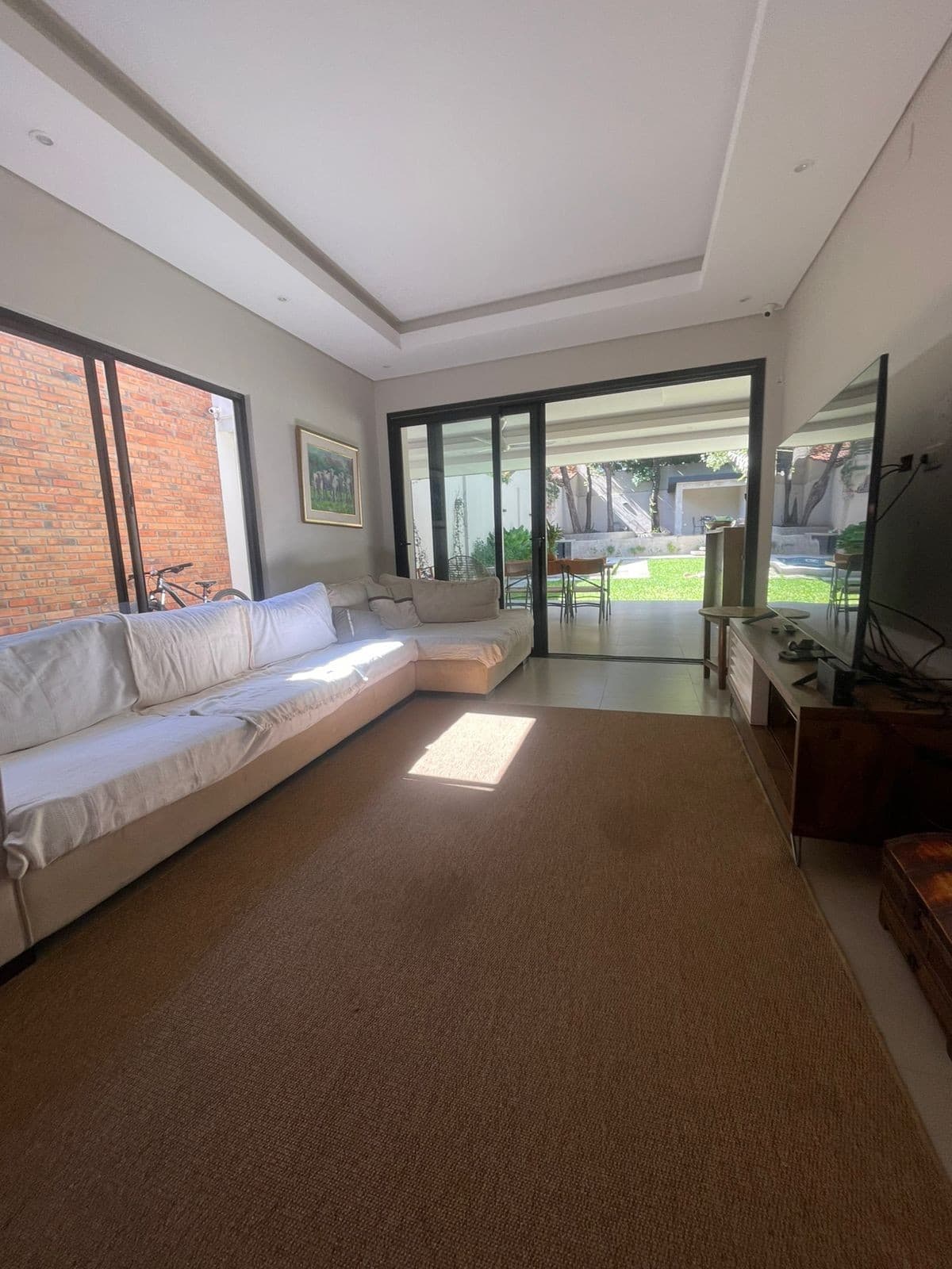 Casa en alquiler Barrio Herrera – 3