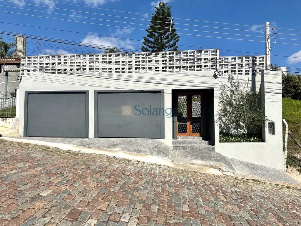 Linda Casa das Oliveiras em Amparo/SP