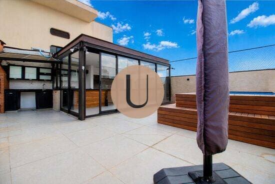 Cobertura á venda com 3 dormitórios 1 suíte, 3 vagas, 233 m² - Vila Uberabinha - Moema