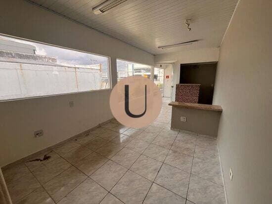 Imóvel comercial amplo em ótima localização