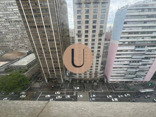 Sala Comercial à Venda na Avenida Paulista – Localização Privilegiada Excelente sala comercial com 233,00 m² de área construída e 170,00 m² de área pr