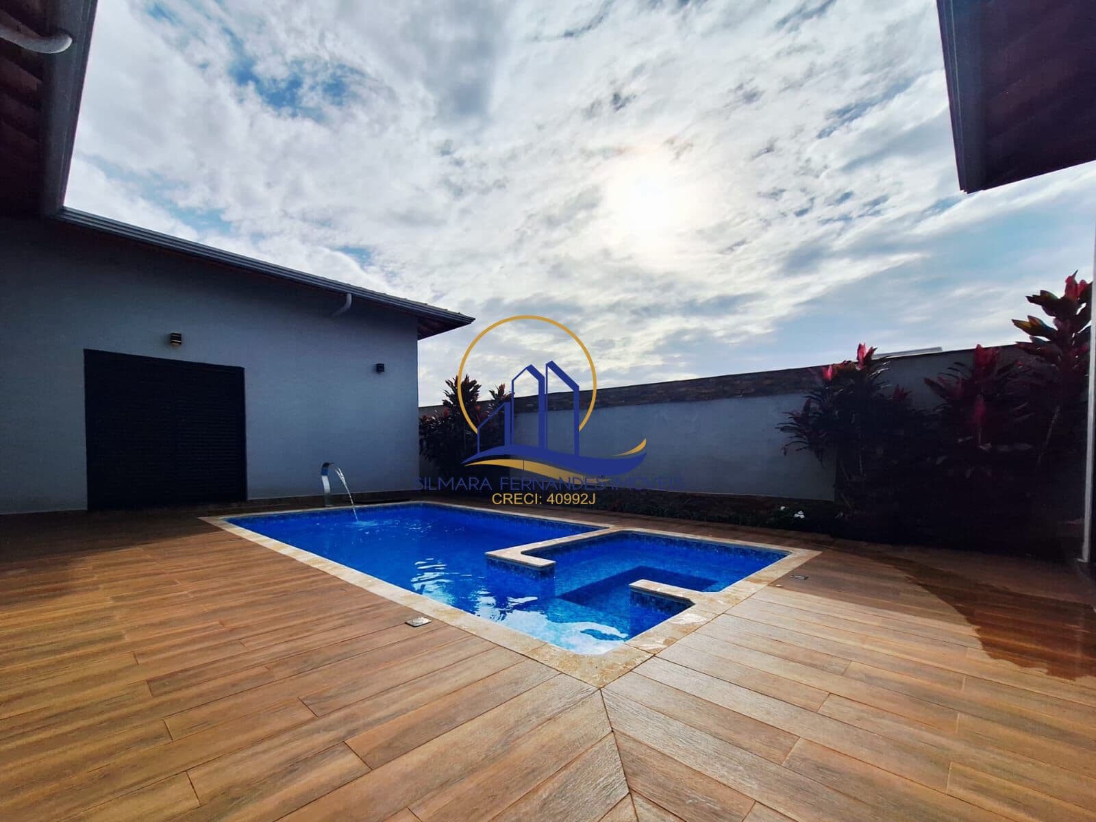 Casa à venda no bairro Parque Fortaleza em Nova Odessa/SP