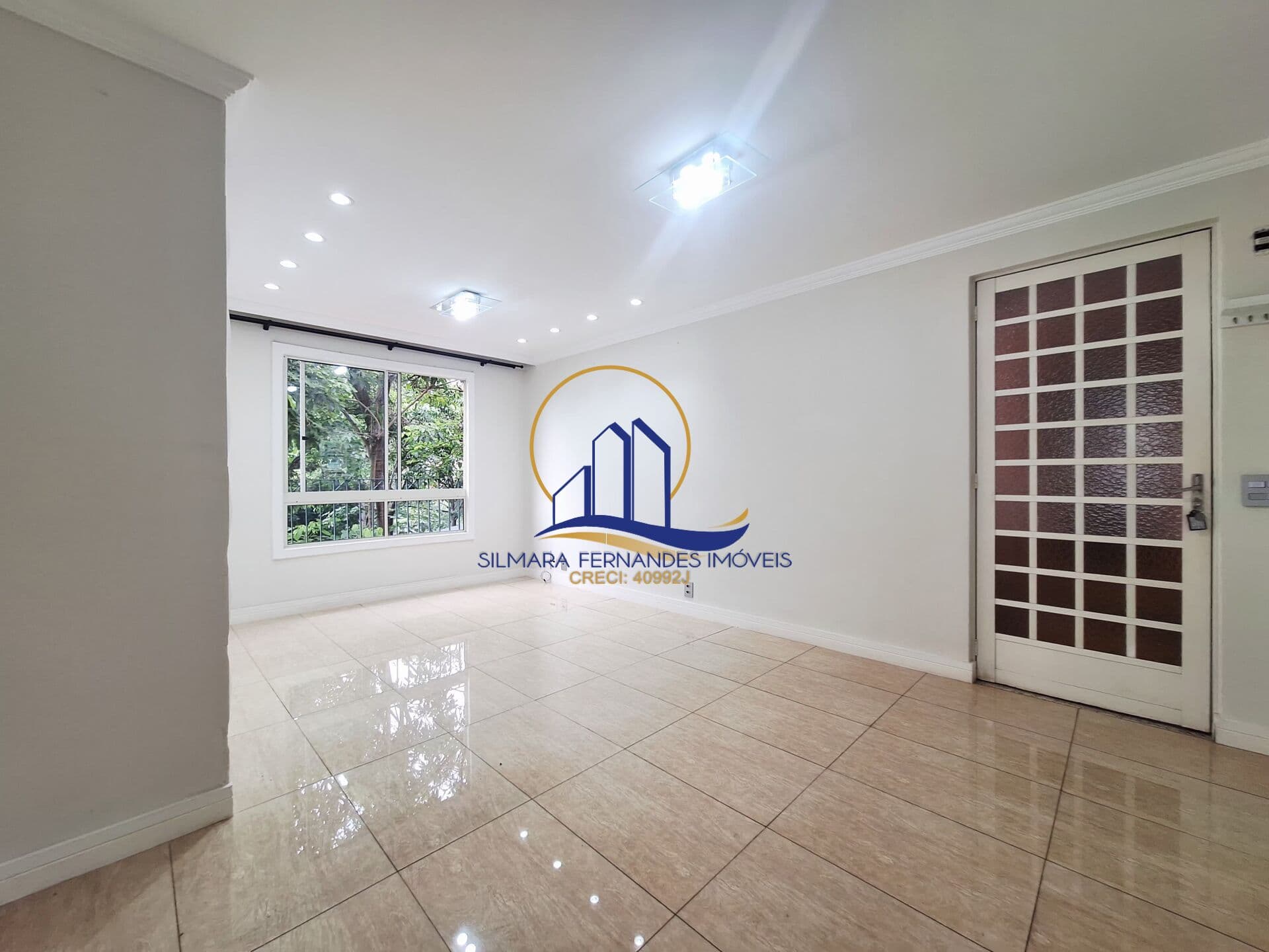 Apartamento à venda no bairro Villa Flora Sumaré em Sumaré/SP