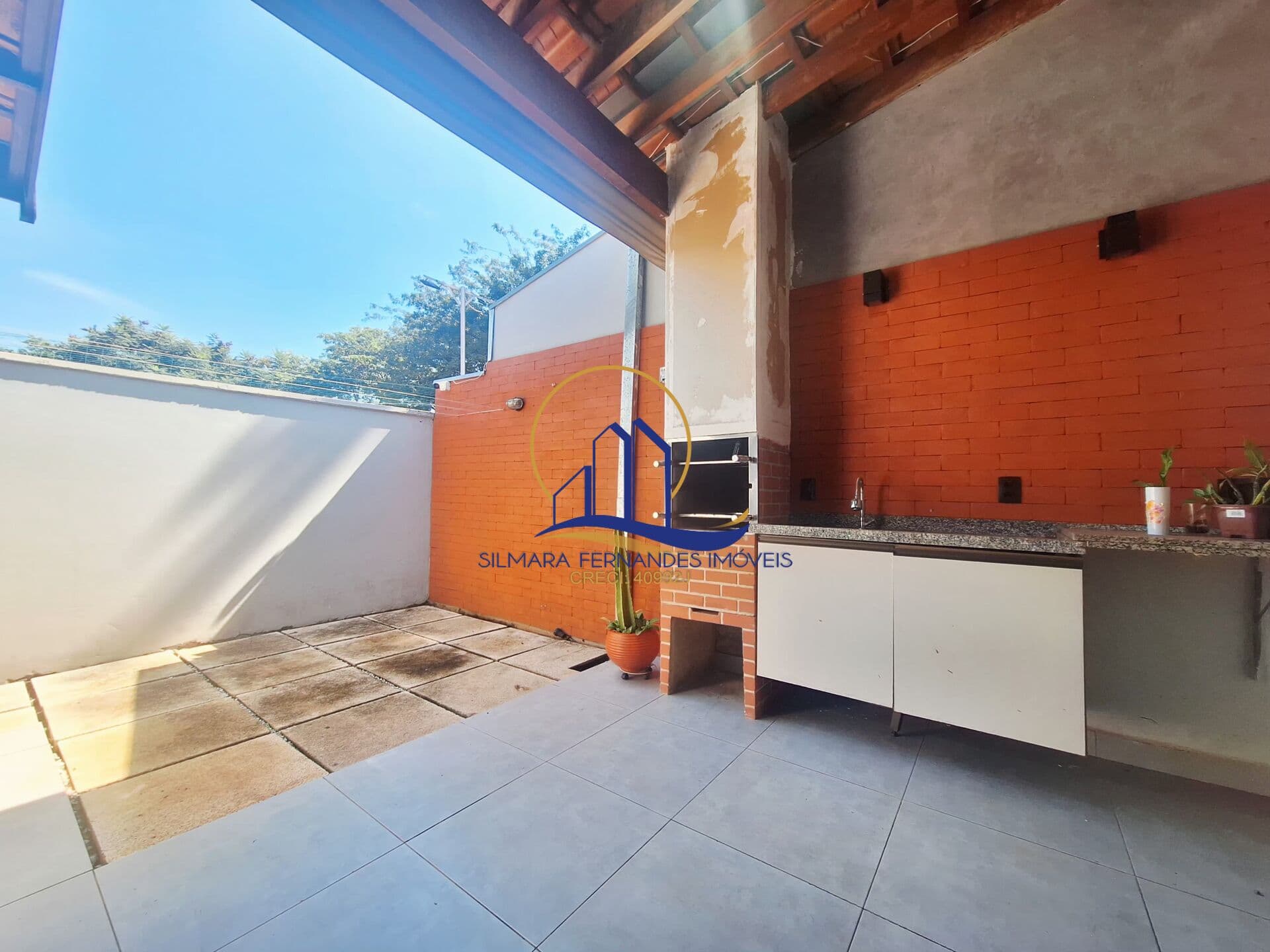Casa à venda no bairro Residencial Real Parque Sumaré em Sumaré/SP