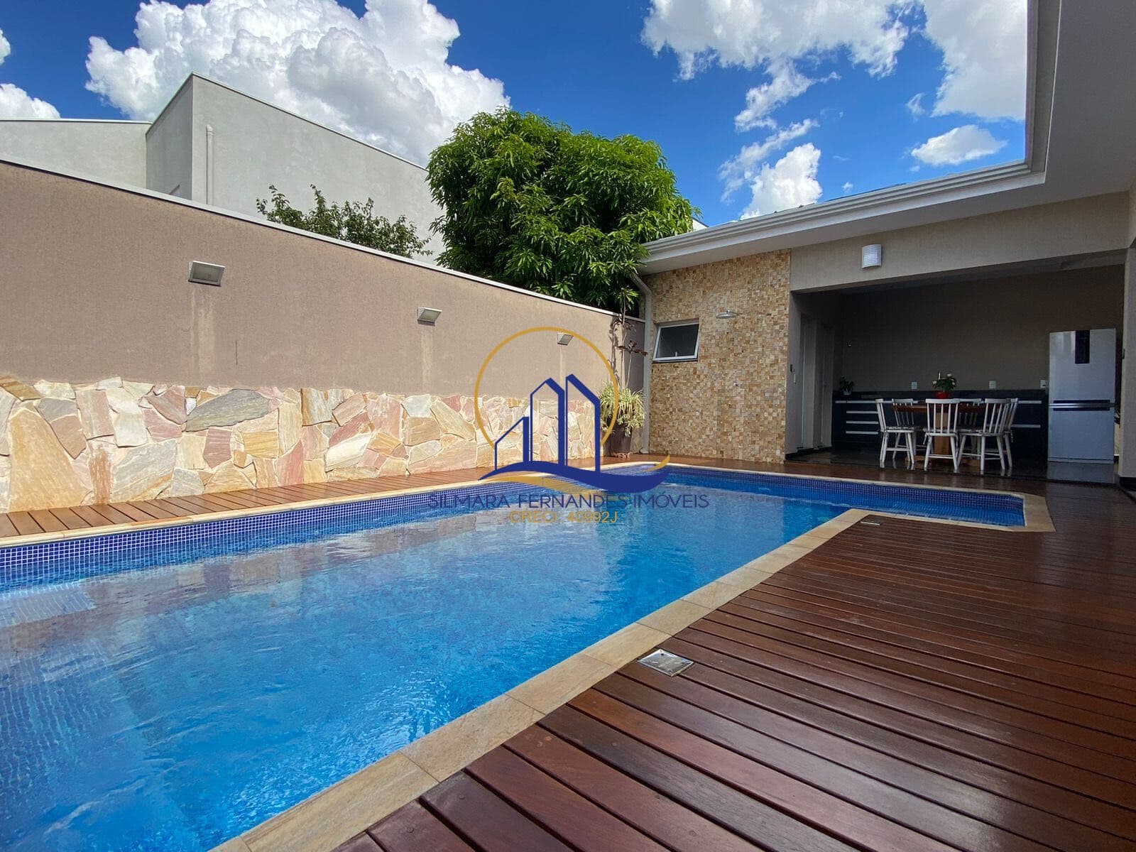 Casa à venda no bairro Jardim Golden Park Residence em Hortolândia/SP