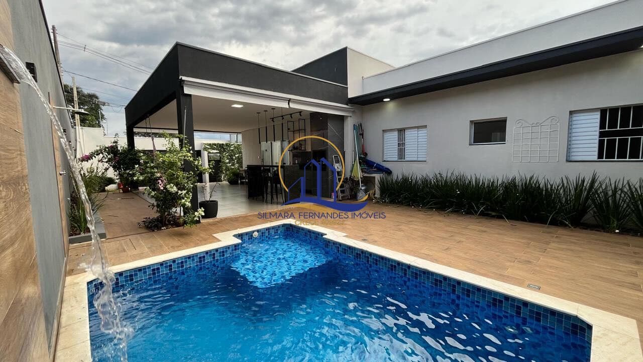 Casa à venda no bairro Jardim Maria Helena em Nova Odessa/SP