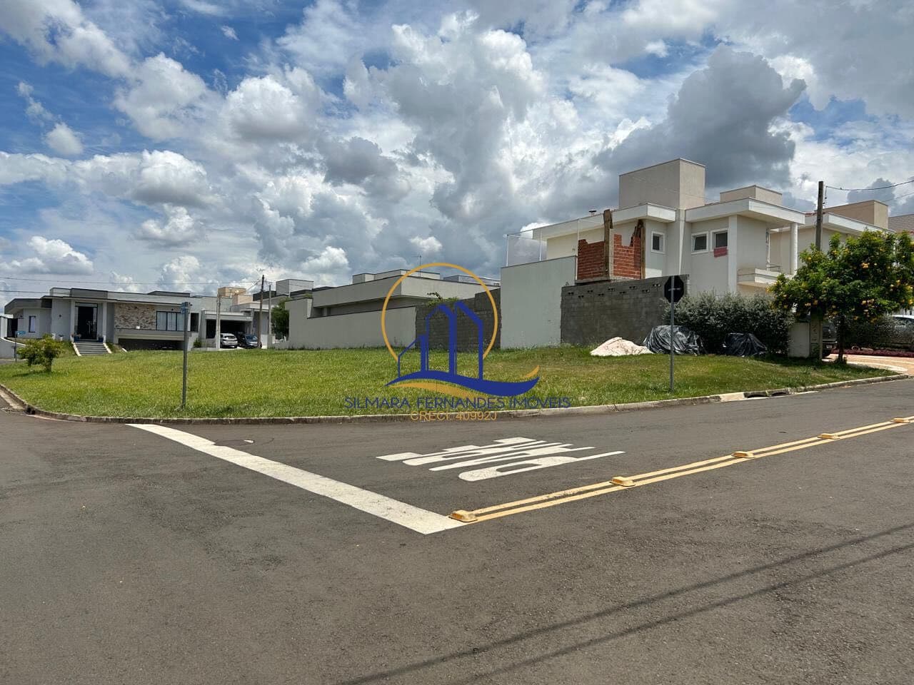 Terreno à venda no bairro Residencial Real Park Sumaré em Sumaré/SP