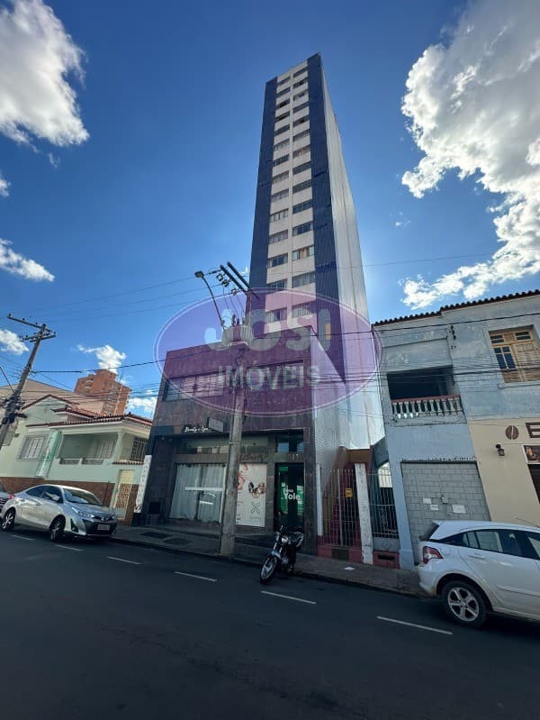Apartamento de 1 dormitório para locação, no Centro de Alfenas, a 1.000 metros da UNIFAL, Aluguel: R$1.400,00/mensal