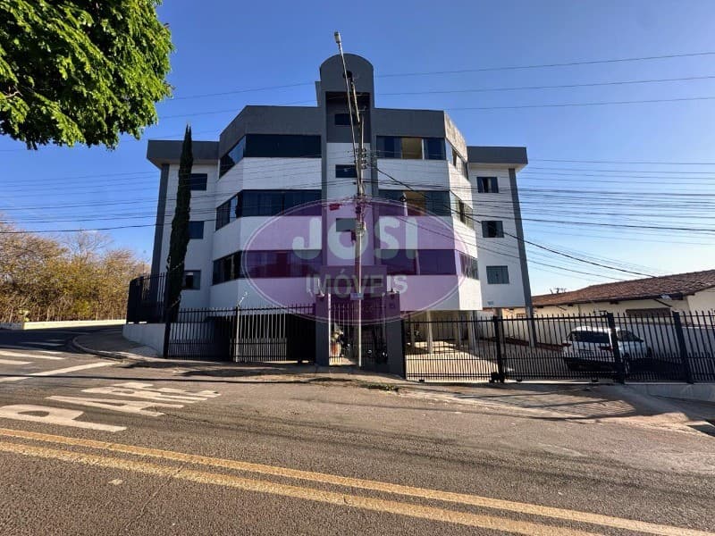 Apartamento para venda, com 107 m², 3 dormitórios sendo 1 suíte, no Jardim Aeroporto em Alfenas/MG