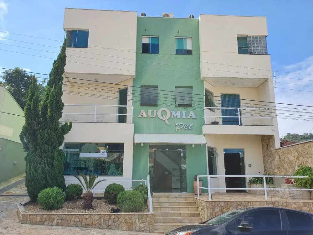 Prédio comercial e residencial para venda-Centro-Serra Negra